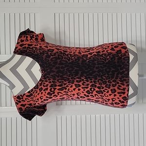 Pierri New York medium orange & black short sleeve animal print shirt.